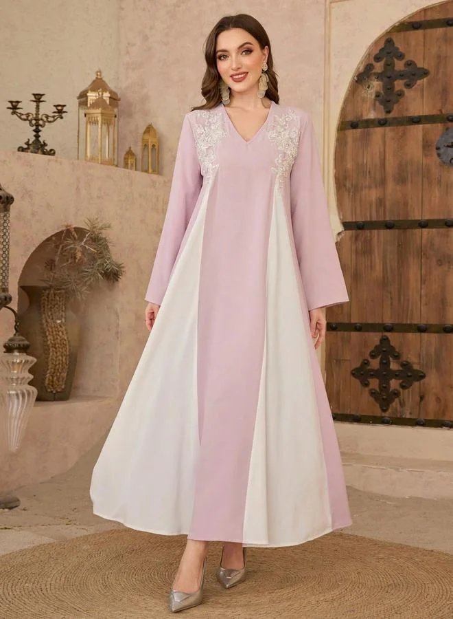 تايك تو جلابية مطرزة بقصة واسعة